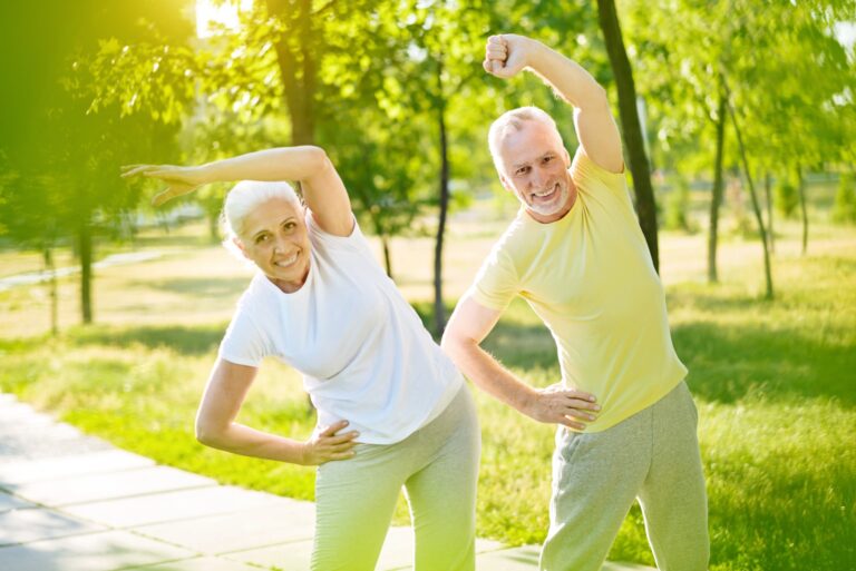 The Benefits of Qi Gong for Seniors | Crestwood Manor