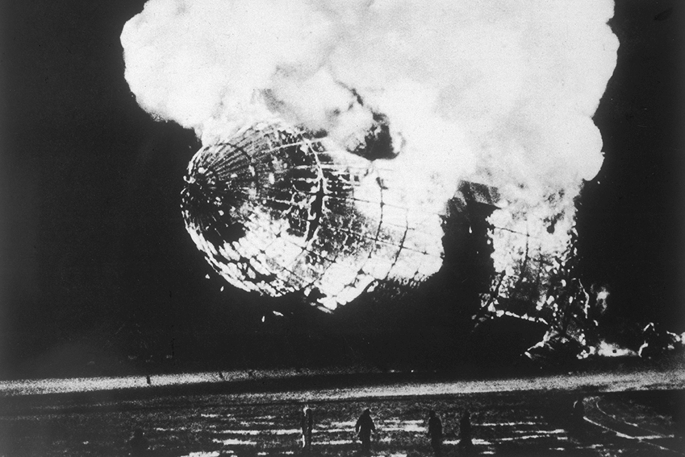 zeppelin exploding